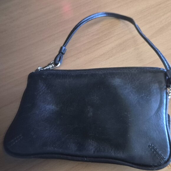 Coach Handbags - Coach Coin Purse